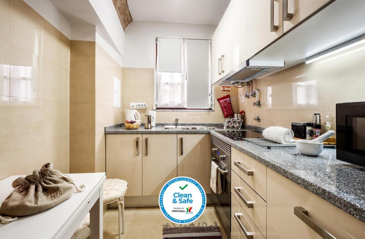 Apartamento Casa Becco dos Assucares, com free garagem - Centro Histórico Évora Exterior foto