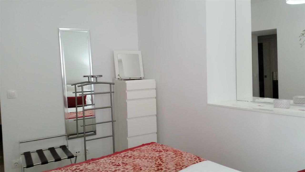 Apartamento Casa Becco dos Assucares, com free garagem - Centro Histórico Évora Exterior foto